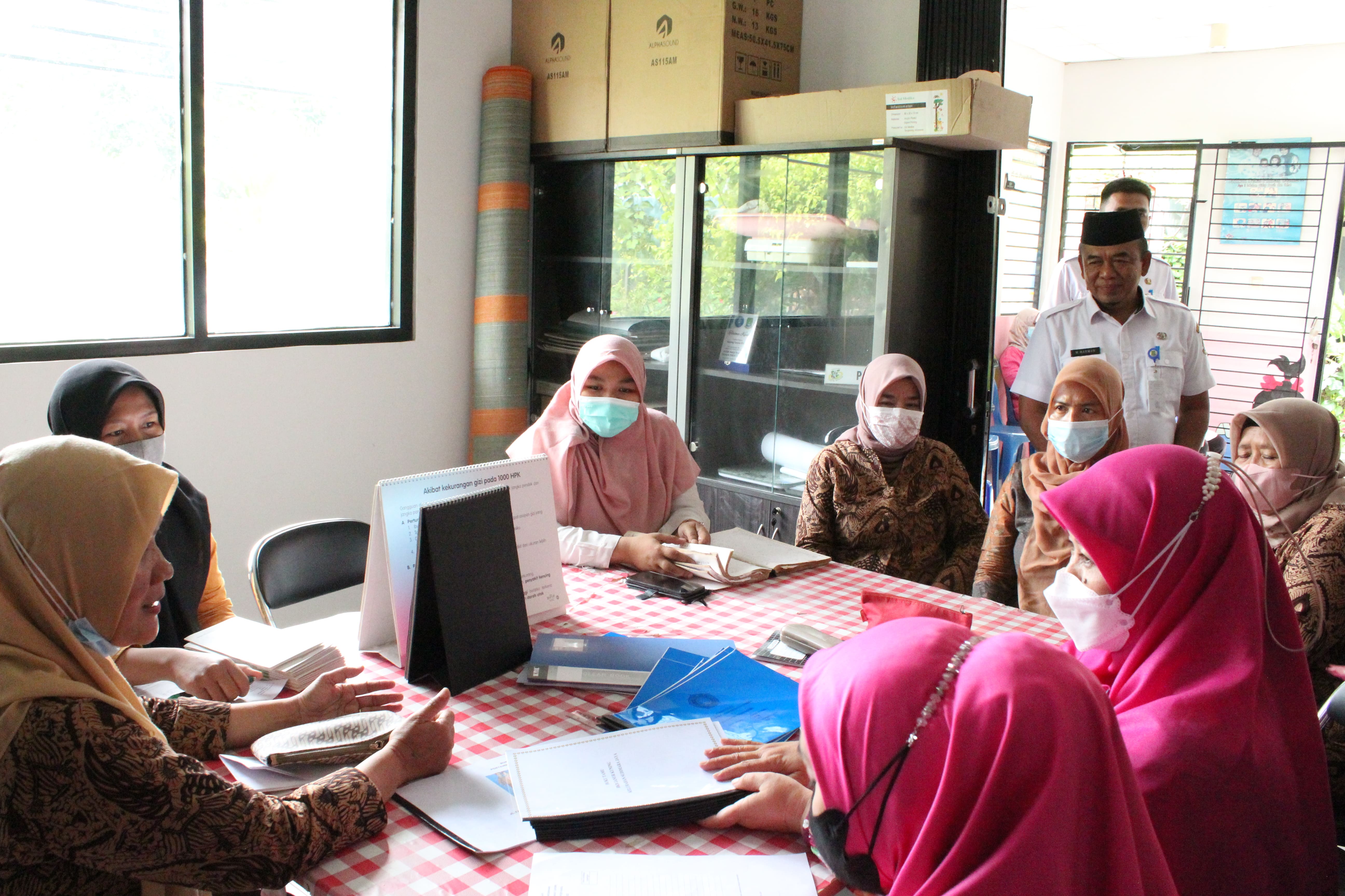 Kec Ciledug Kegiatan Verifikasi Lomba Posyandu Tingkat Kota Tangerang Di Posyandu Janur Kuning 0659