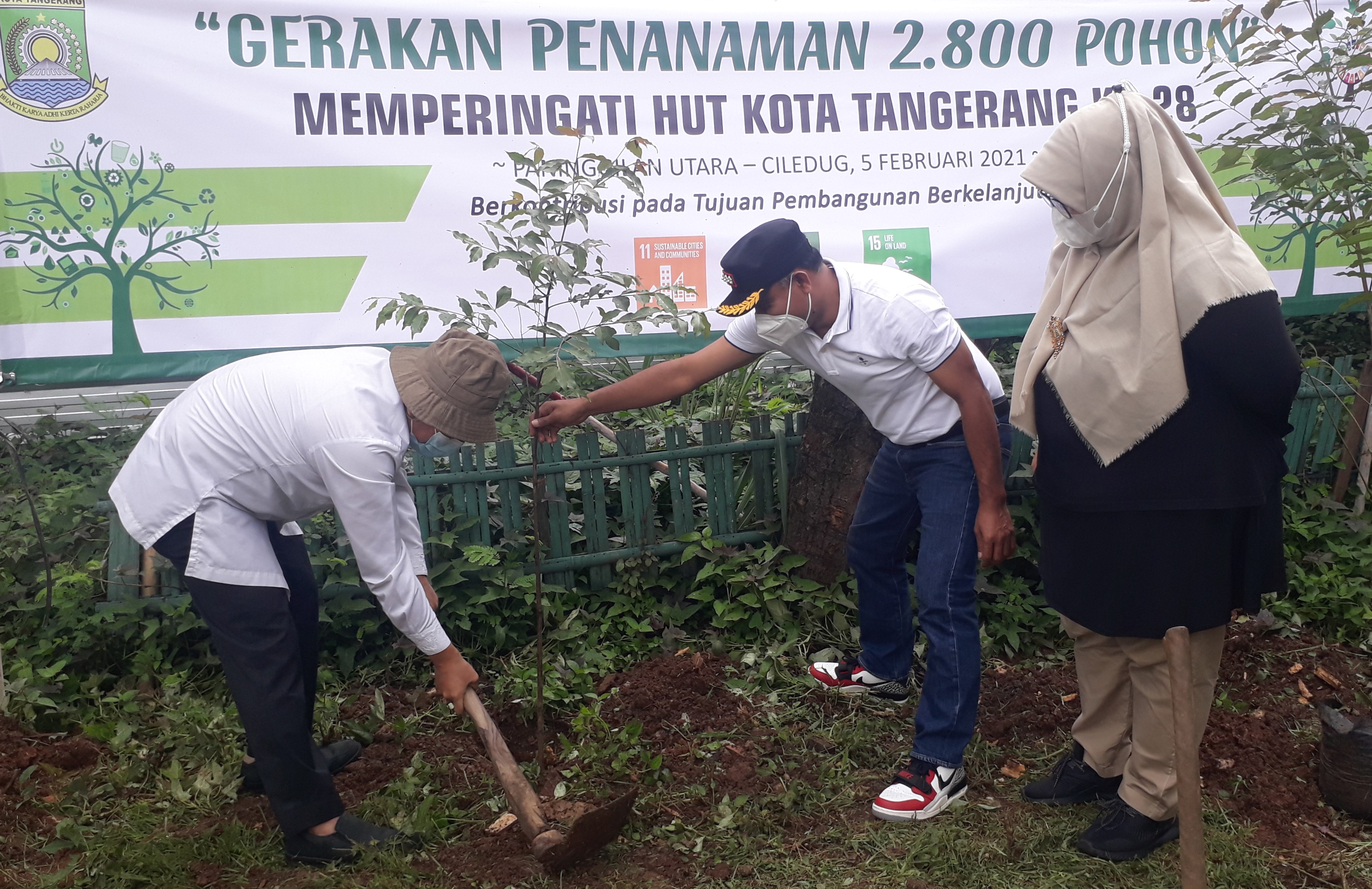 Gerakan Penanaman Pohon dalam Memperingati HUT Kota Tangerang ke-28