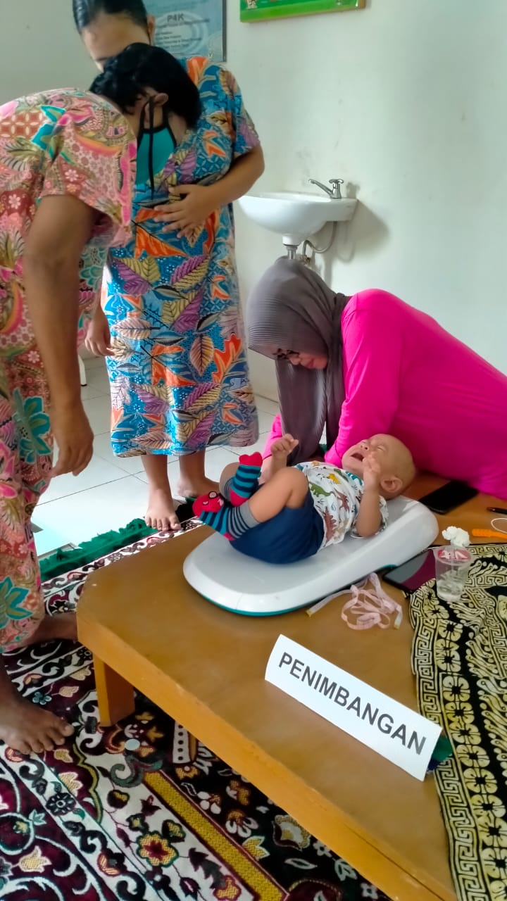 Monitoring Kegiatan Posyandu Nusa Indah Kelurahan Tajur