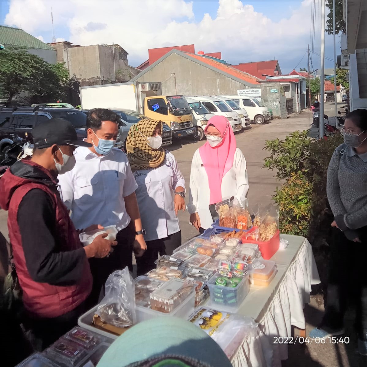 Monitoring Kegiatan Bazzar Ramadhan di Gerai UMKM Kelurahan Sudimara Jaya