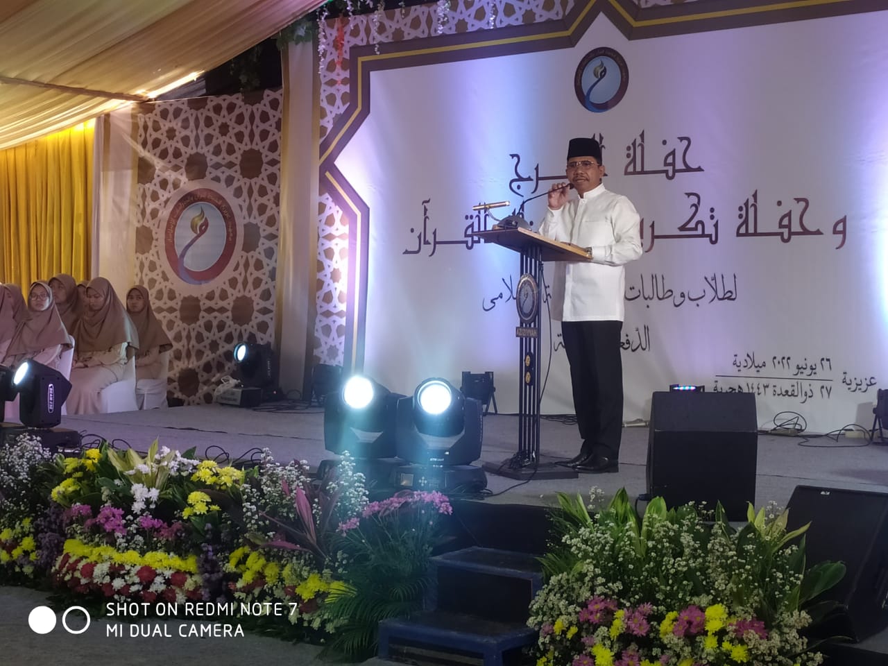 Kegiatan Wisuda Santri Kelas Akhir Pondok Pesantren Aziziyyah di Ponpes Tahfizhul Quran Aziziyyah