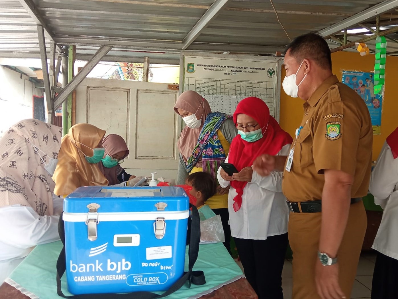 Monitoring Kegiatan Bulan Imunisasi Anak Nasional (BIAN) di Posyandu Nusa Indah RW 006 Kelurahan Sudimara Barat