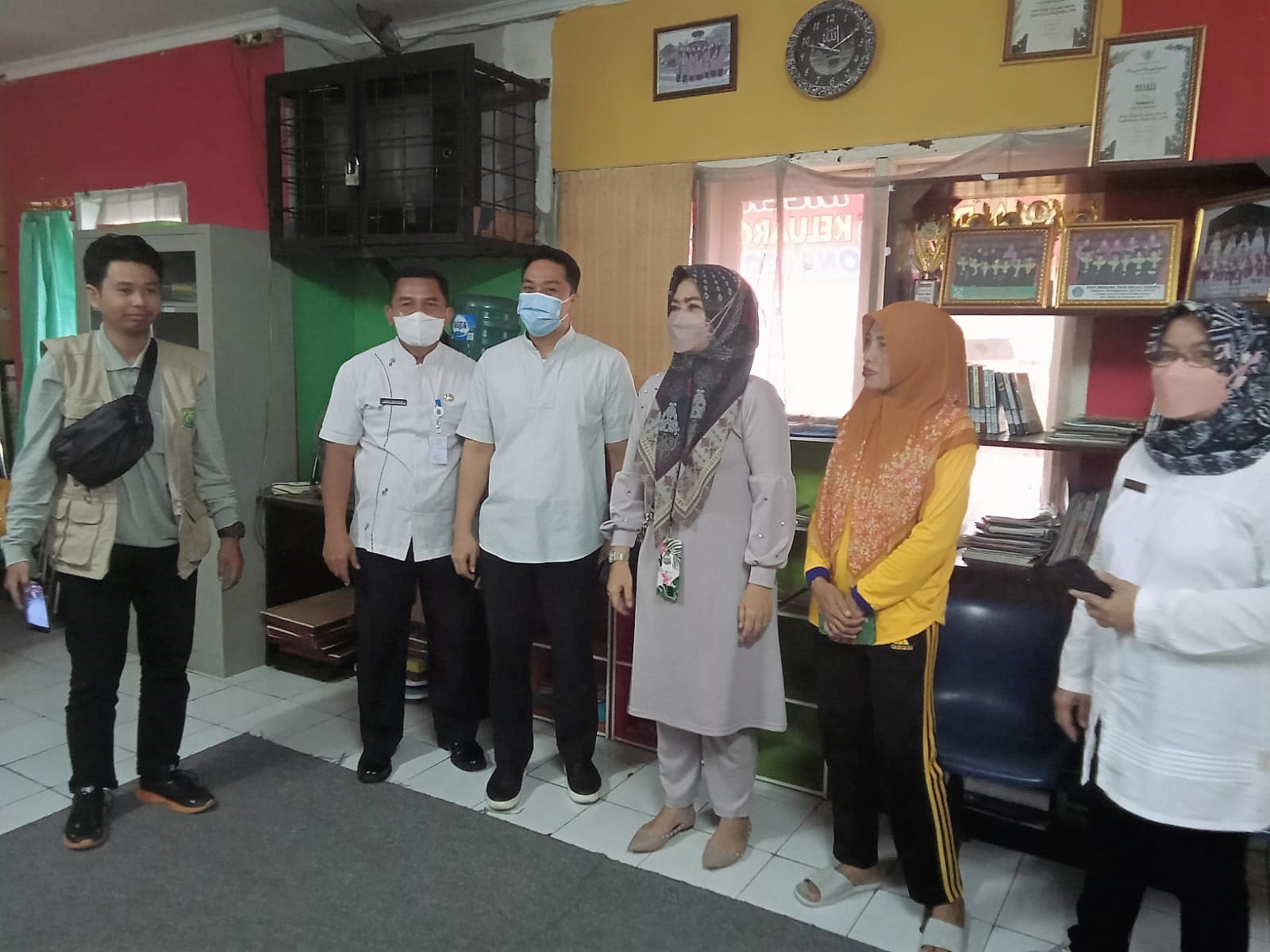 Monitoring Lokasi Usulan Rehabilitasi oleh Disperkim Kota Tangerang di Posyandu Melati Kelurahan Sudimara Barat