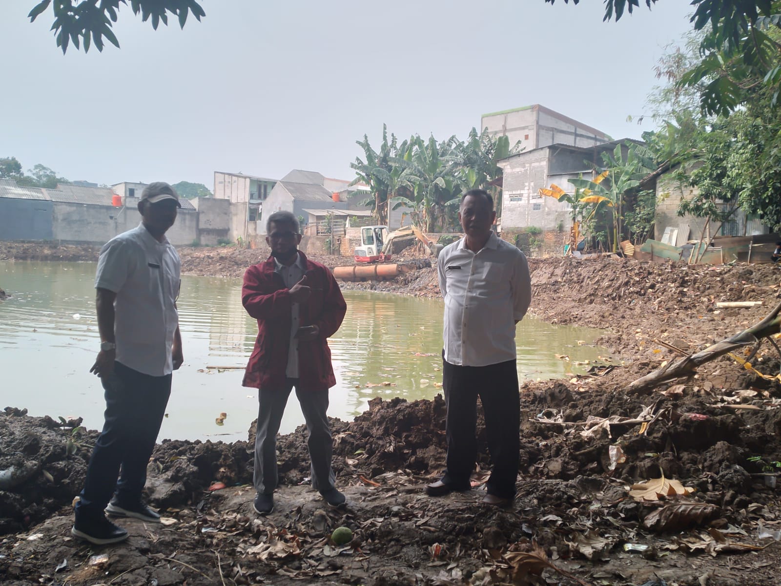 Monitoring Progres Pembangunan Tandon Air oleh DPUPR Kota Tangerang di RT 004/01 Kelurahan Paninggilan