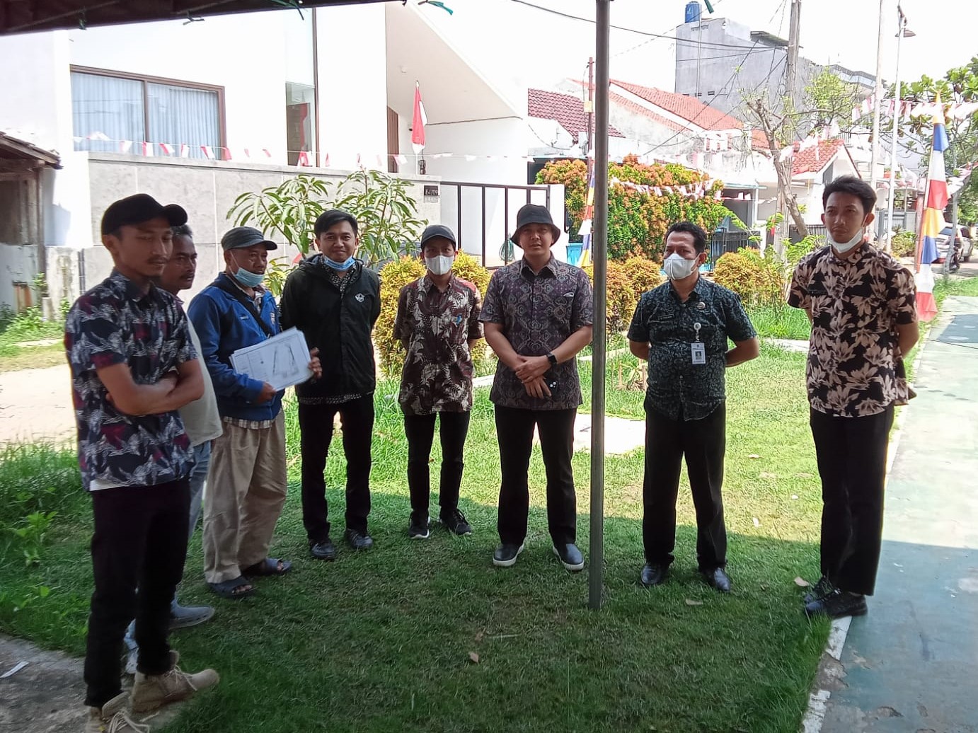 Monitoring Kegiatan Pembuatan Taman di Wilayah Kelurahan Parung Serab