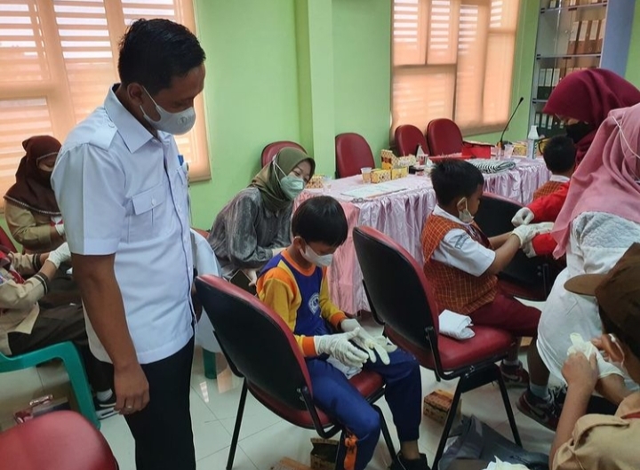 Monitoring kegiatan Dokter Kecil yang diselenggarakan Oleh Pkm Paninggilan 