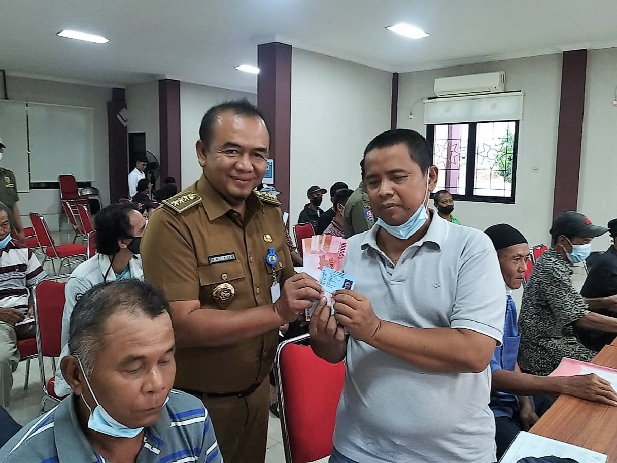 Monitoring Penyaluran Bantuan Sosial Tunai (BST) Inflasi Provinsi Banten melalui Bank Banten