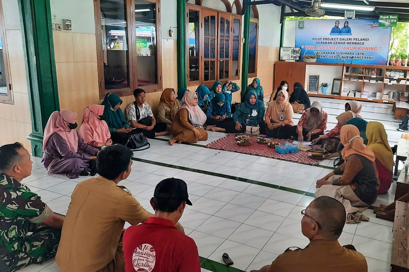 Kegiatan Pilot Project Gelari Pelangi Gerakan Gemar Membaca Kelurahan Sudimara Jaya